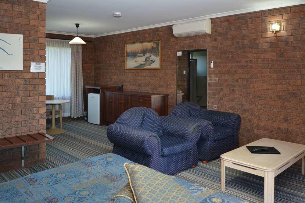 Quays Hotel Batemans Bay Bagian luar foto